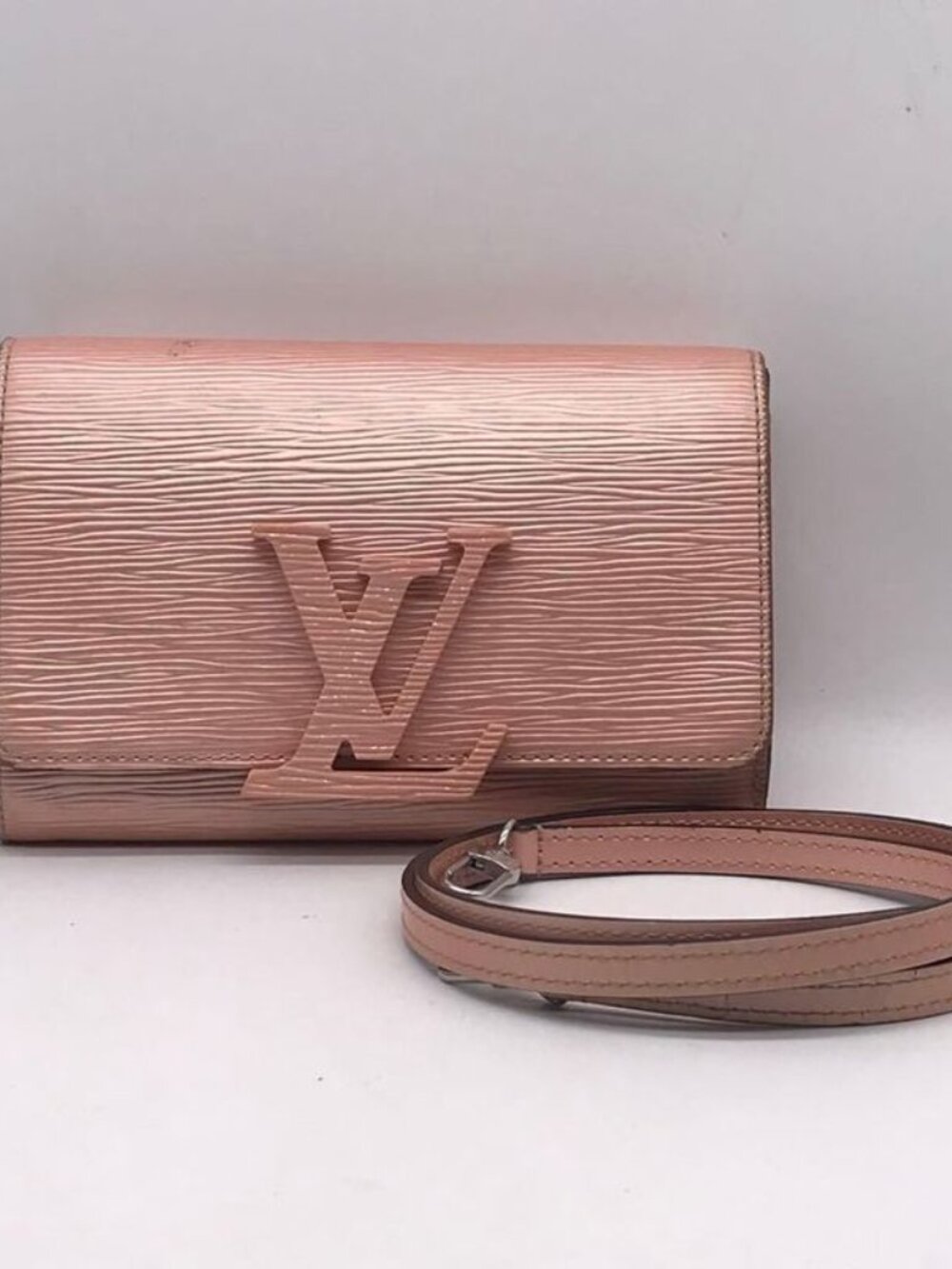 Louis Vuitton Epi Pochette e PM Shoulder Bag Price Negotiation Welcome